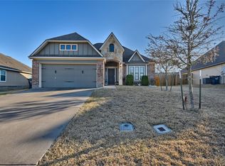 801 Cobble Gate Dr, Brenham, TX 77833
