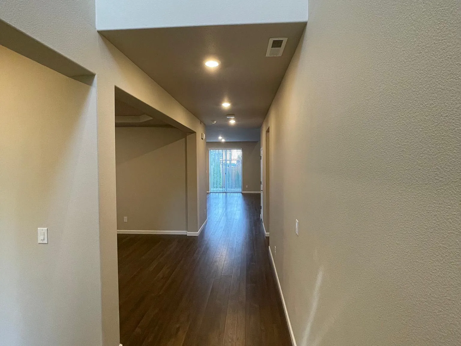 1203 105th Avenue Ct E — Photo 2