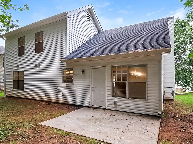 1205 Redbud Ct — Photo 16