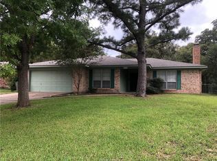 3112 Rolling Gln, Bryan, TX 77807