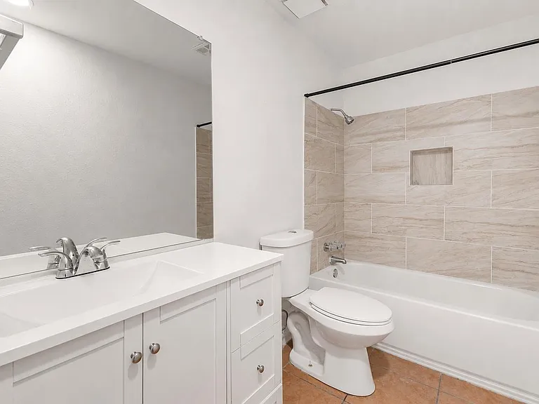 7140 S Dairy Ashford Rd — Photo 20