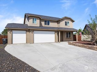 1320 E Polk Ct, Moses Lake, WA