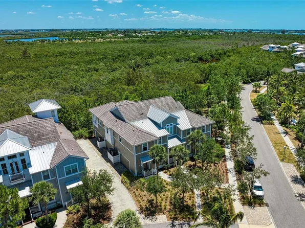 289 Sapphire Lake Dr Unit 201, Bradenton, FL 34209