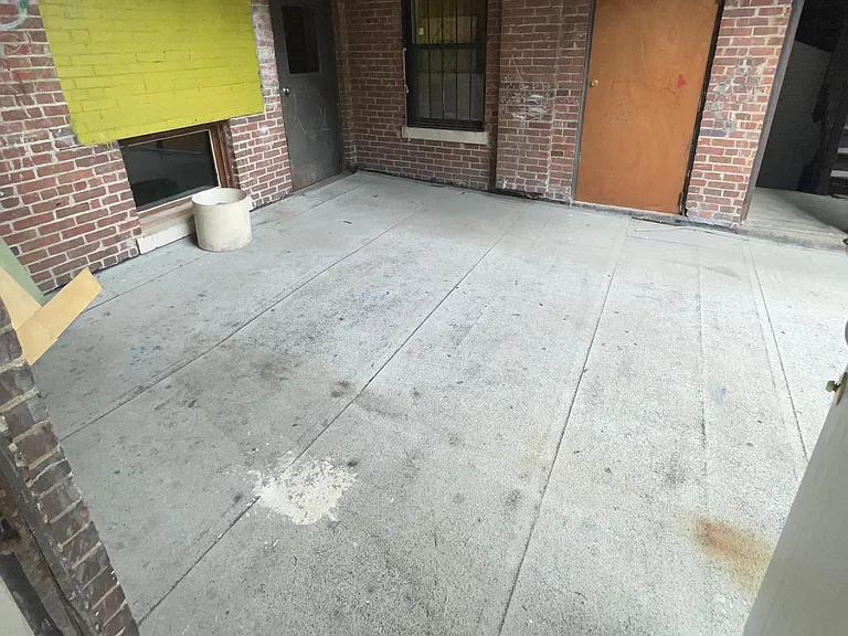 366 Centre St #3 — Photo 3