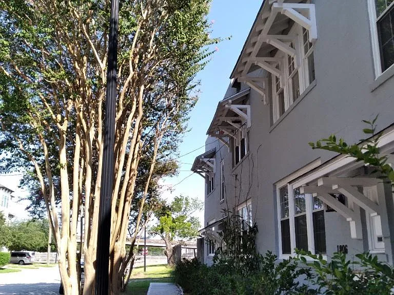 1808 Hadley St #6 — Photo 3