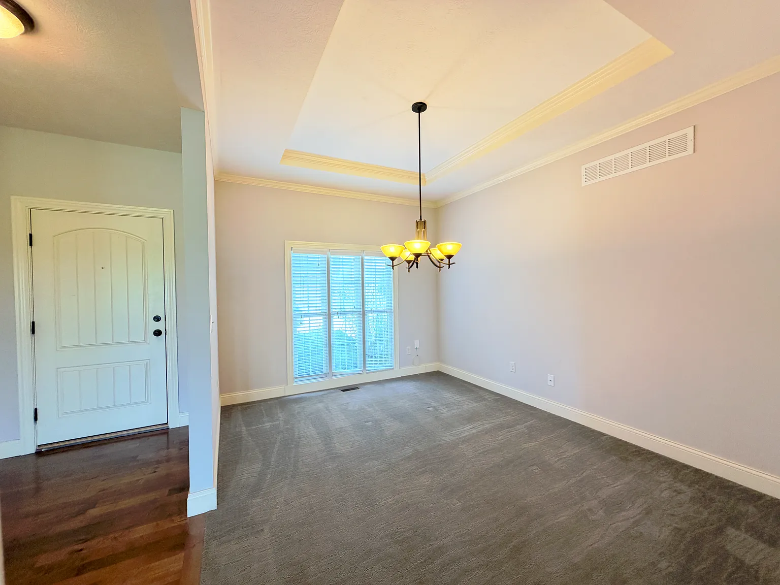 2 bed, 1810 sqft, $2,500 — Photo 3