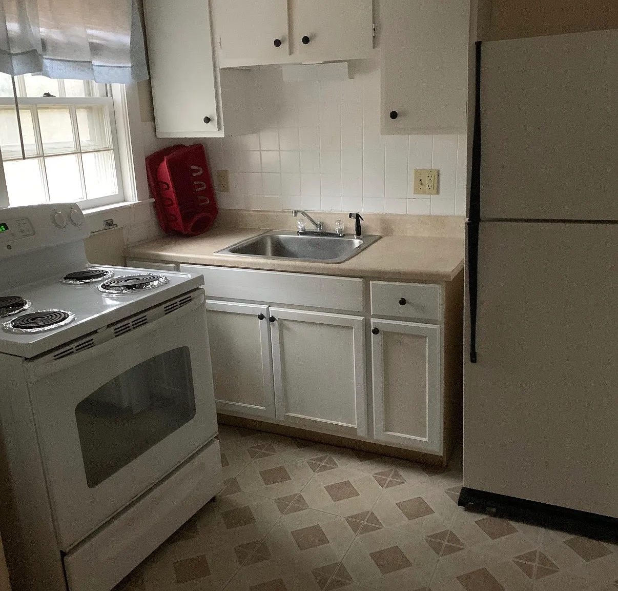 1 bed, 450 sqft, $1,875 — Photo 3