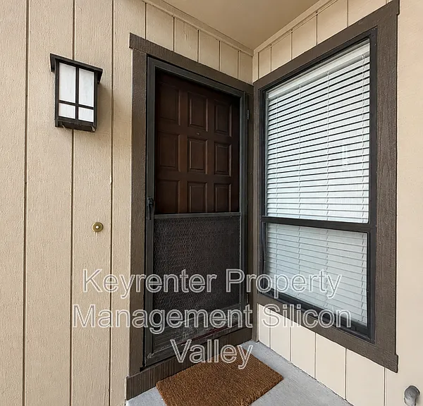 1418 Capurso Way — Photo 2