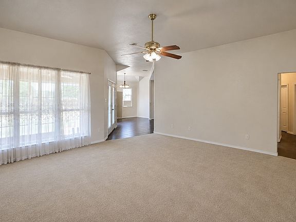 5th image of 1645 Colony Hill Rd