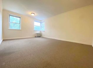 77-28 141st St #71F, Flushing, NY 11367