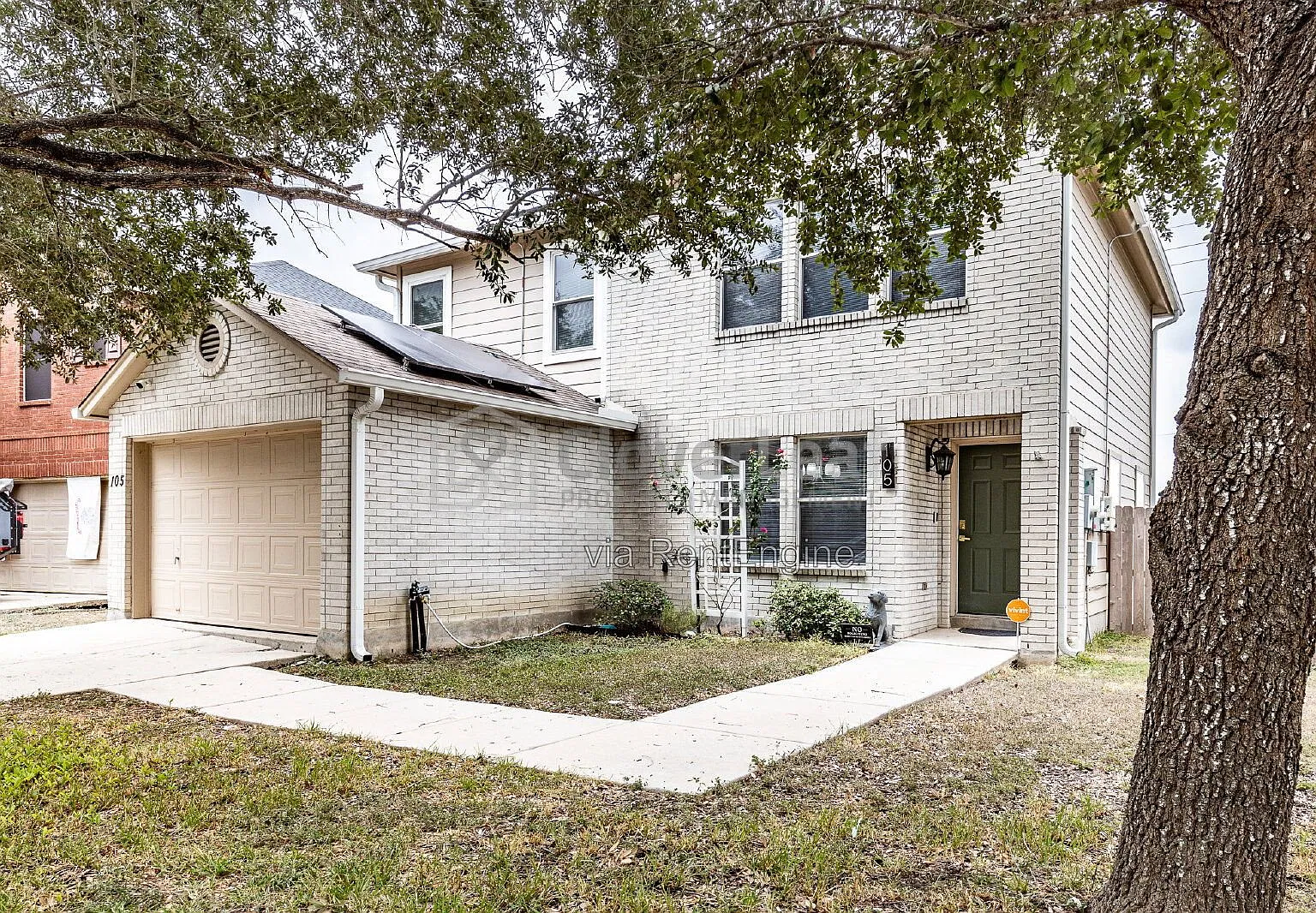 3 bed, 2.5 bath, 1723 sqft, $1,997 — Photo 3