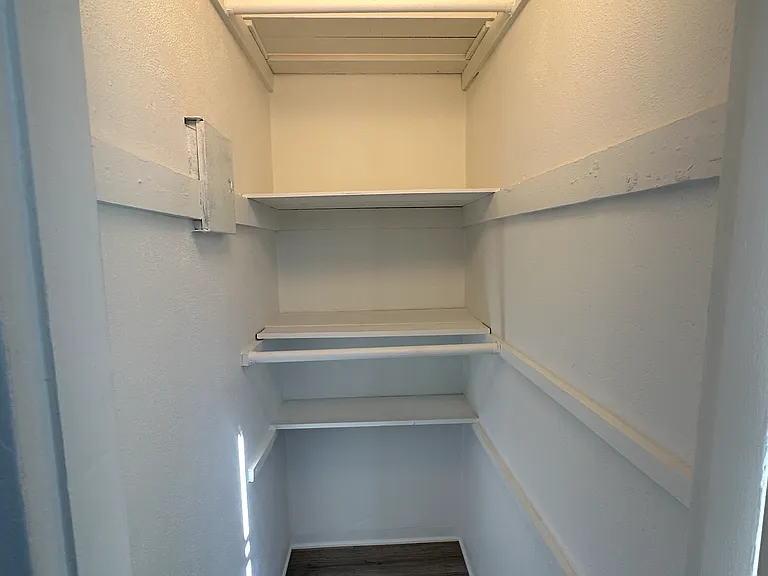 1108 S Seaward Ave — Photo 23