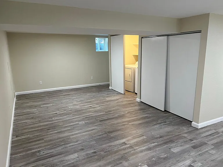 1656 Lansing St — Photo 24