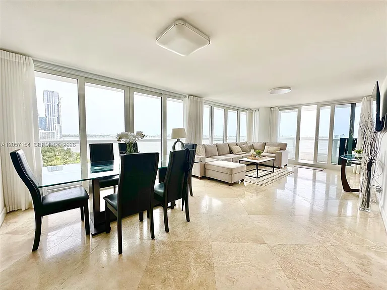 1717 N Bayshore Dr #A-1534 — Photo 5