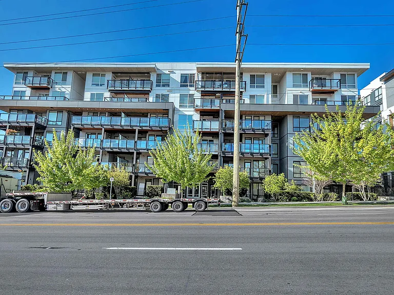 707 Como Lake Ave #212 — Photo 33
