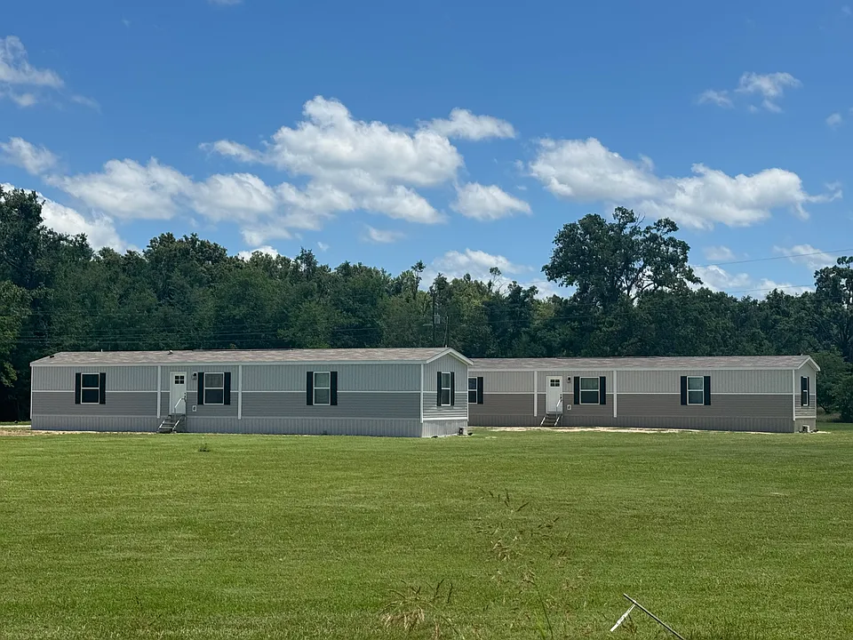 43 Burgess Loop