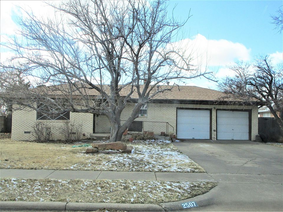 1st image of 2507 Mary Ellen St