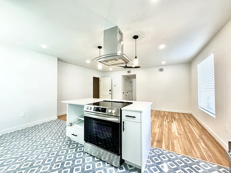 3300 Tom Green St #2 — Photo 5