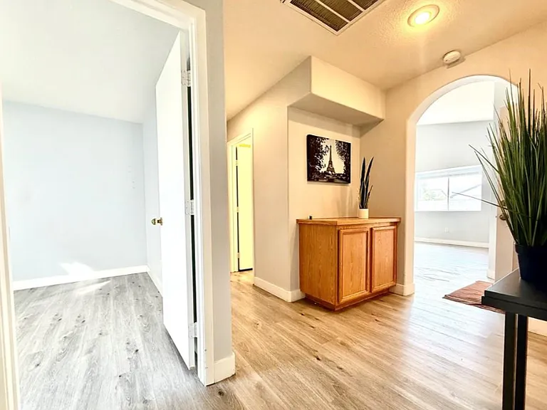 3340 Strawberry Roan Rd — Photo 7