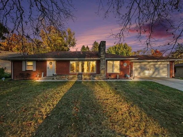 3005 Baker Park Dr SE, Grand Rapids, MI 49508