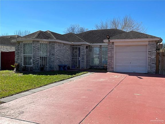 2nd image of 2825 McCormack Dr