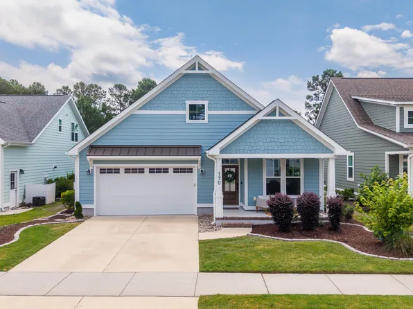 170 Twining Rose Lane, Holly Ridge, NC 28445
