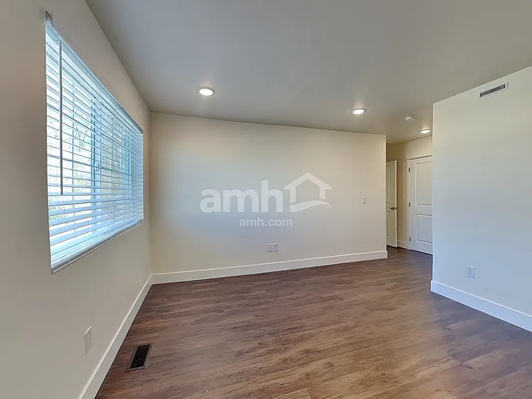 11423 W Mesquite St — Photo 10