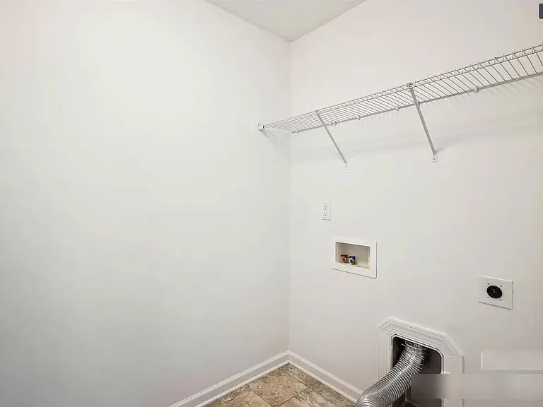 5538 Trieg Dr — Photo 30