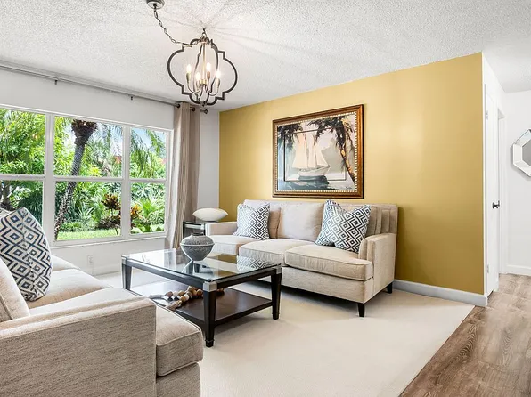 4235 14th St, Vero Beach, FL 32960