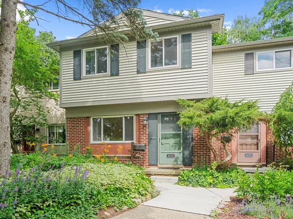 3252 Williamsburg Rd, Ann Arbor, MI 48108