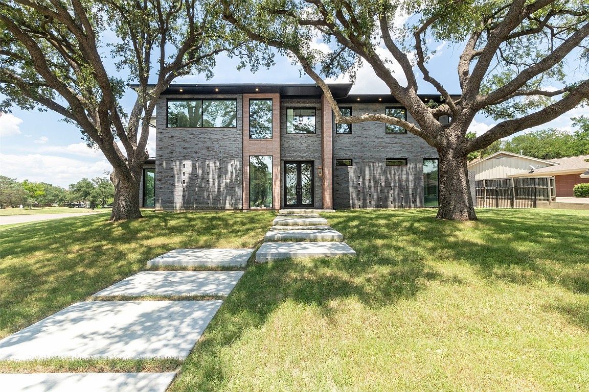 3147 Rolling Knoll Dr