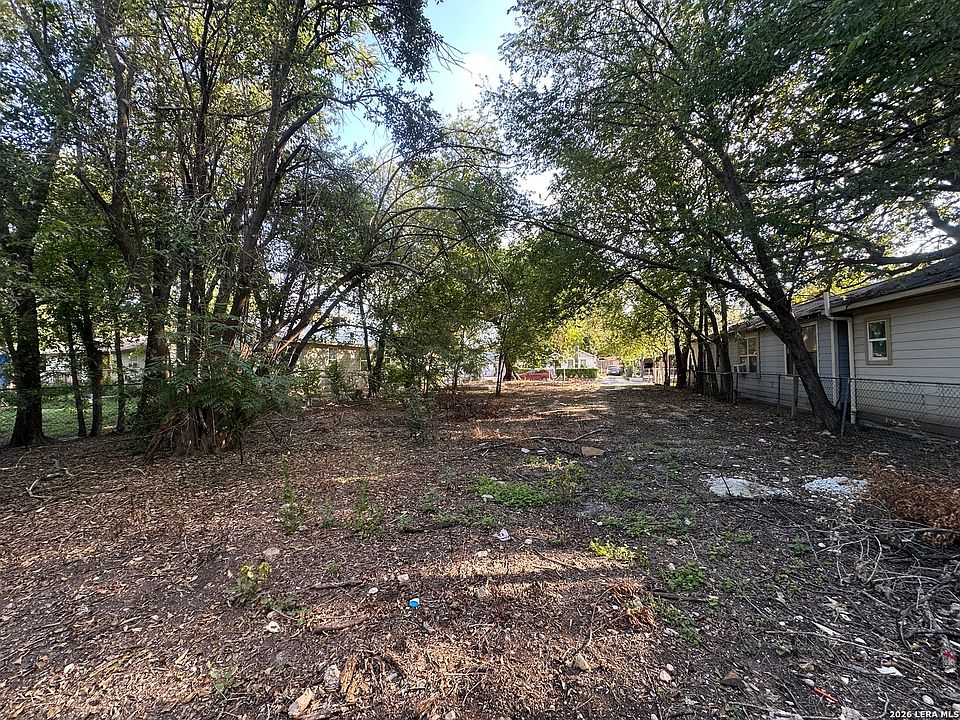 1st image of 2807 ROSELAWN RD LOT 8