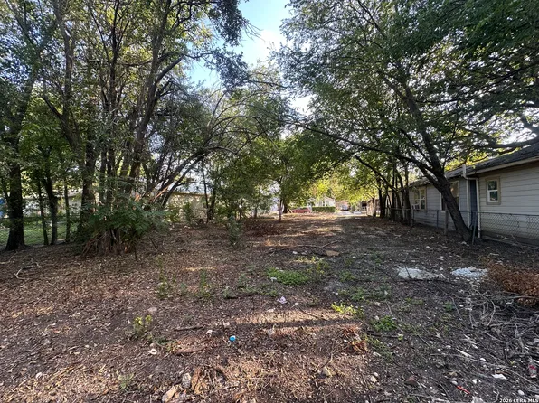2807 ROSELAWN RD LOT 8, San Antonio, TX 78226
