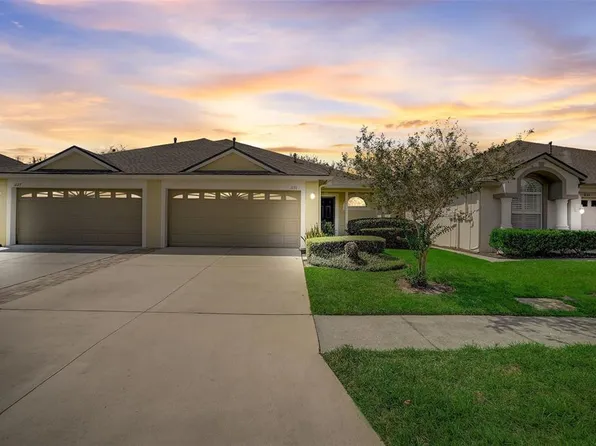 1131 Bensbrooke Dr, Zephyrhills, FL 33543