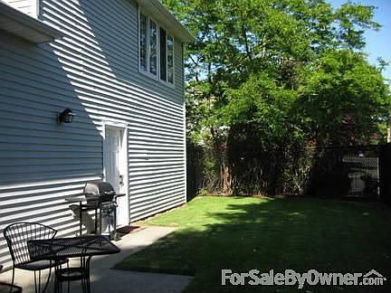 1st image of 4402 Governor Ln SE