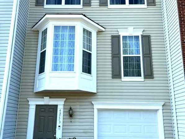 43775 Barborsville Mansion Sq, Ashburn, VA 20148