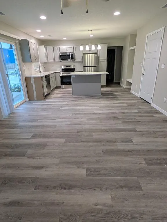 14 Reserve Court — Photo 3