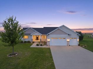 5211 Harvest Rd, Ames, IA 50010