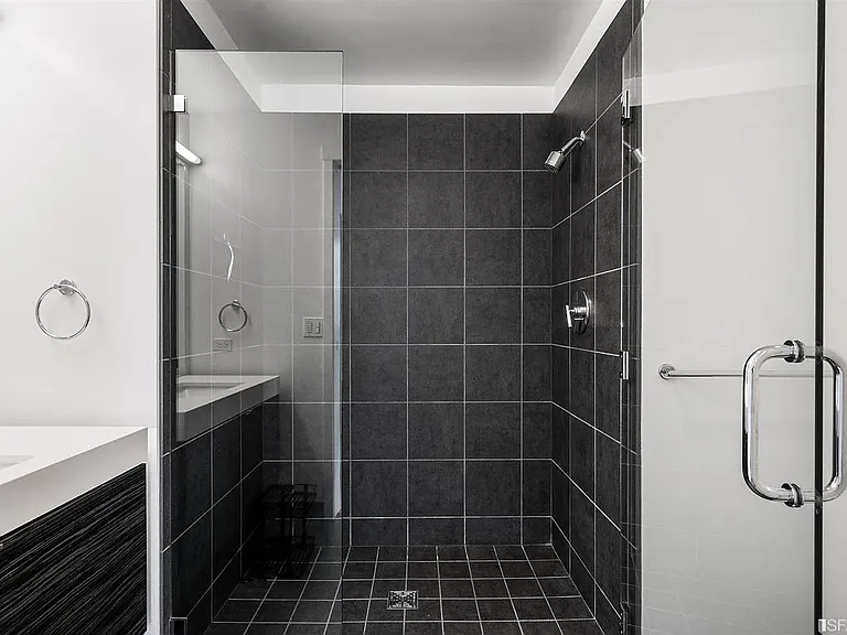 1688 Pine St #W1002 — Photo 21