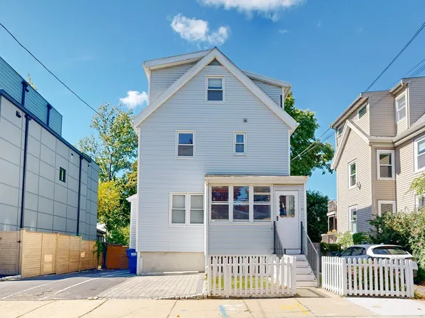 13 Cottage Park Ave, Cambridge, MA 02140
