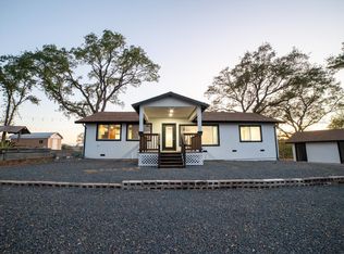 14594 Perricone Rd, Chinese Camp, CA 95327