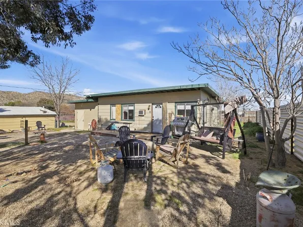 7559 Chemehuevi Way, Yucca Valley, CA 92284