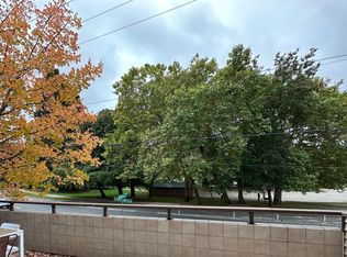 7850 E Green Lake Dr N APT 101, Seattle, WA 98103