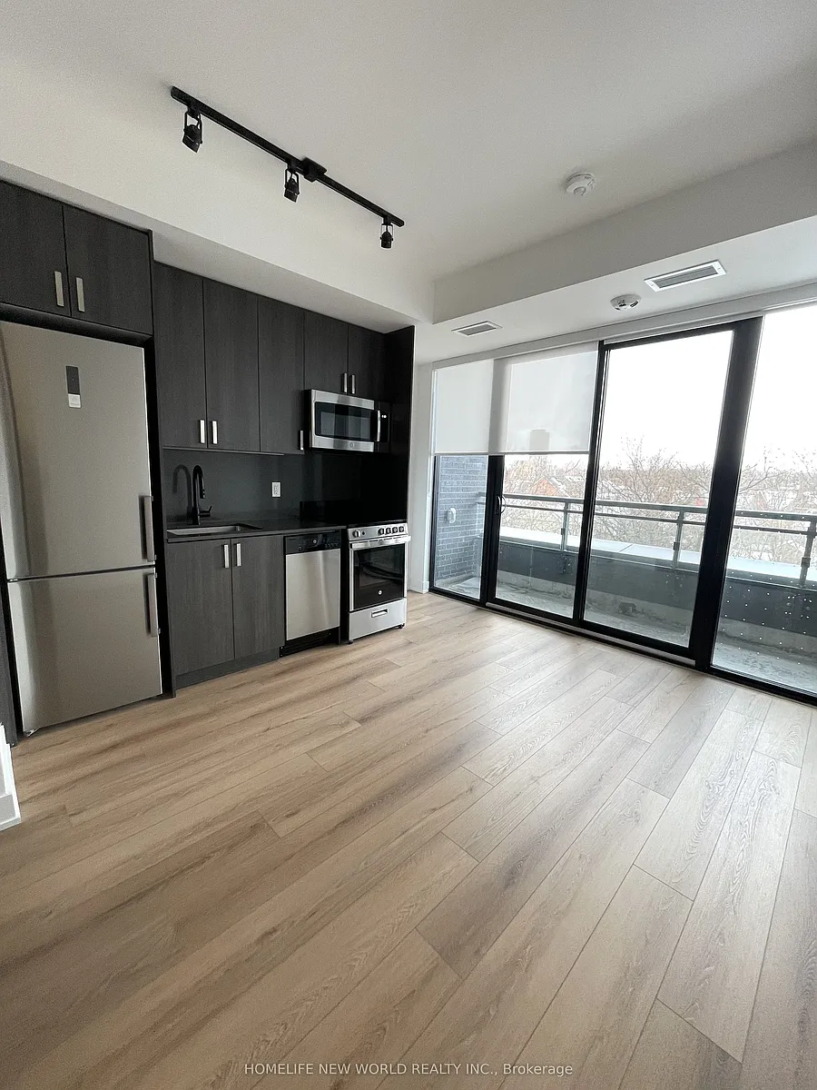Building Photo - 758 Dovercourt Rd #409