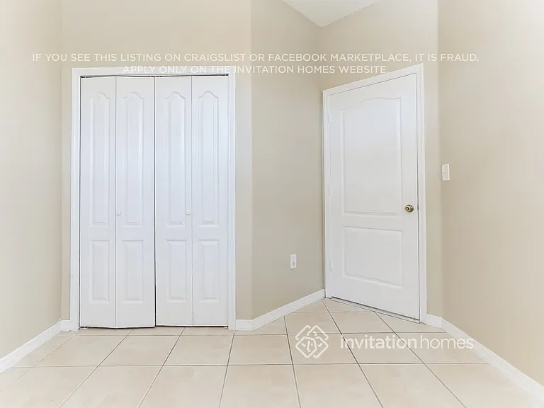 16960 SW 141st Ave — Photo 12