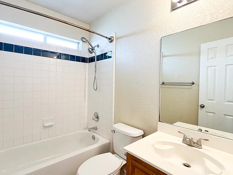 4512 Crested Butte Dr — Photo 20
