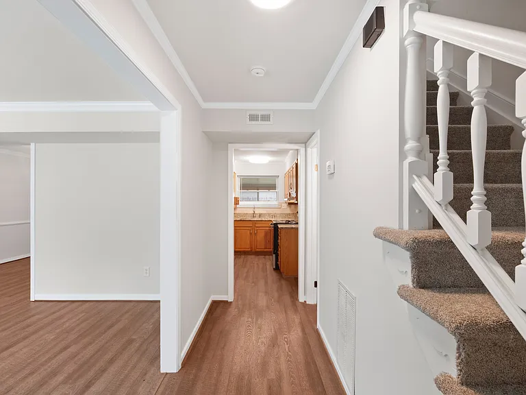 1768 Olympic Dr — Photo 13