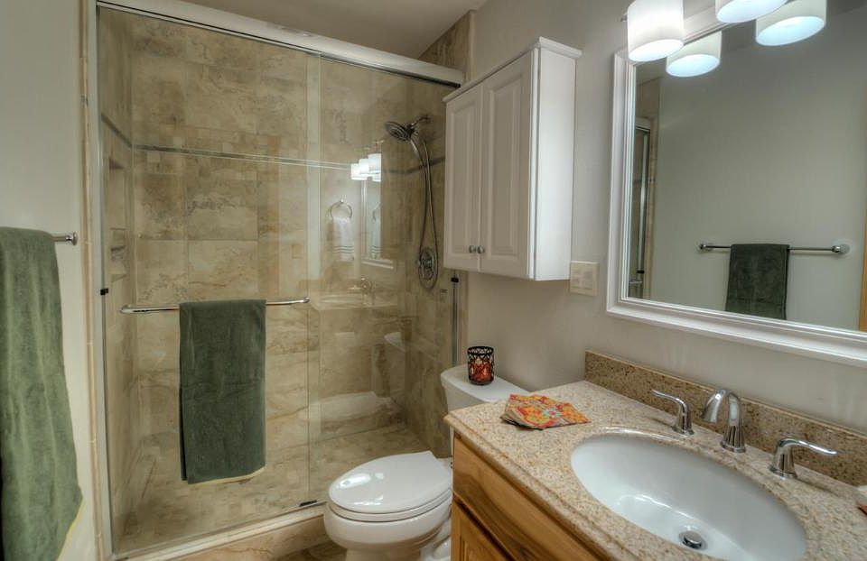 1st image of 180 Broken Lance Dr APT 14