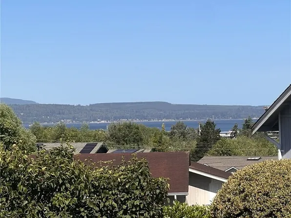 37461 Hood Canal Drive NE, Hansville, WA 98340