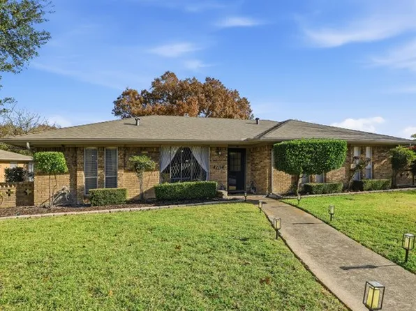 2217 Westlake Dr, Plano, TX 75075